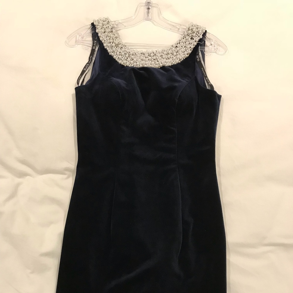 Navy velvet short dress w/ low back
